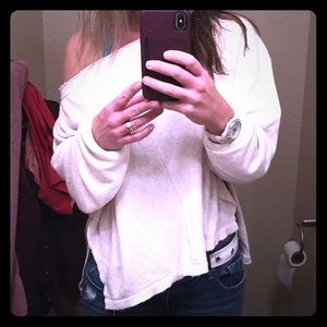 M Free People Pull Over 💛